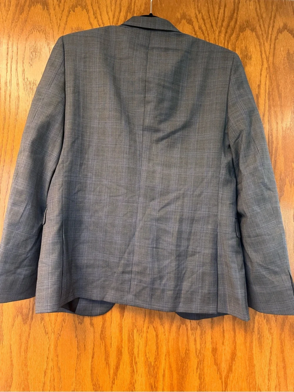 Men’s The Kooples Gray Plaid Two-Button Sport Coat